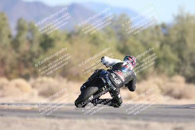 media/Dec-07-2025-CVMA (Sun) [[3e7d2de5dc]]/Race 12- Formula 40 MW and LW/